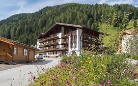 Hotel Genziana Selva di Val Gardena